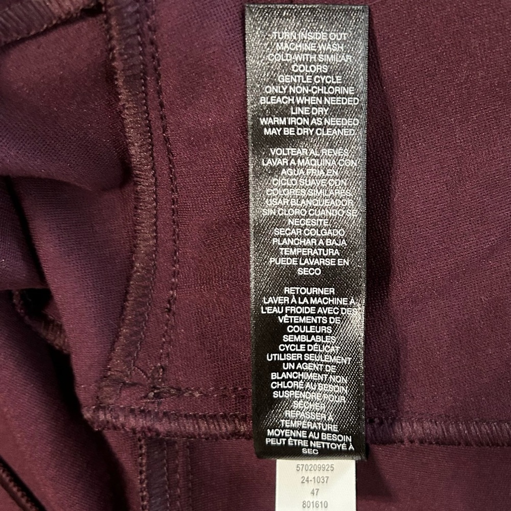White House Black Market size 6 ponte knit burgundy jacket - Picture 5 of 7